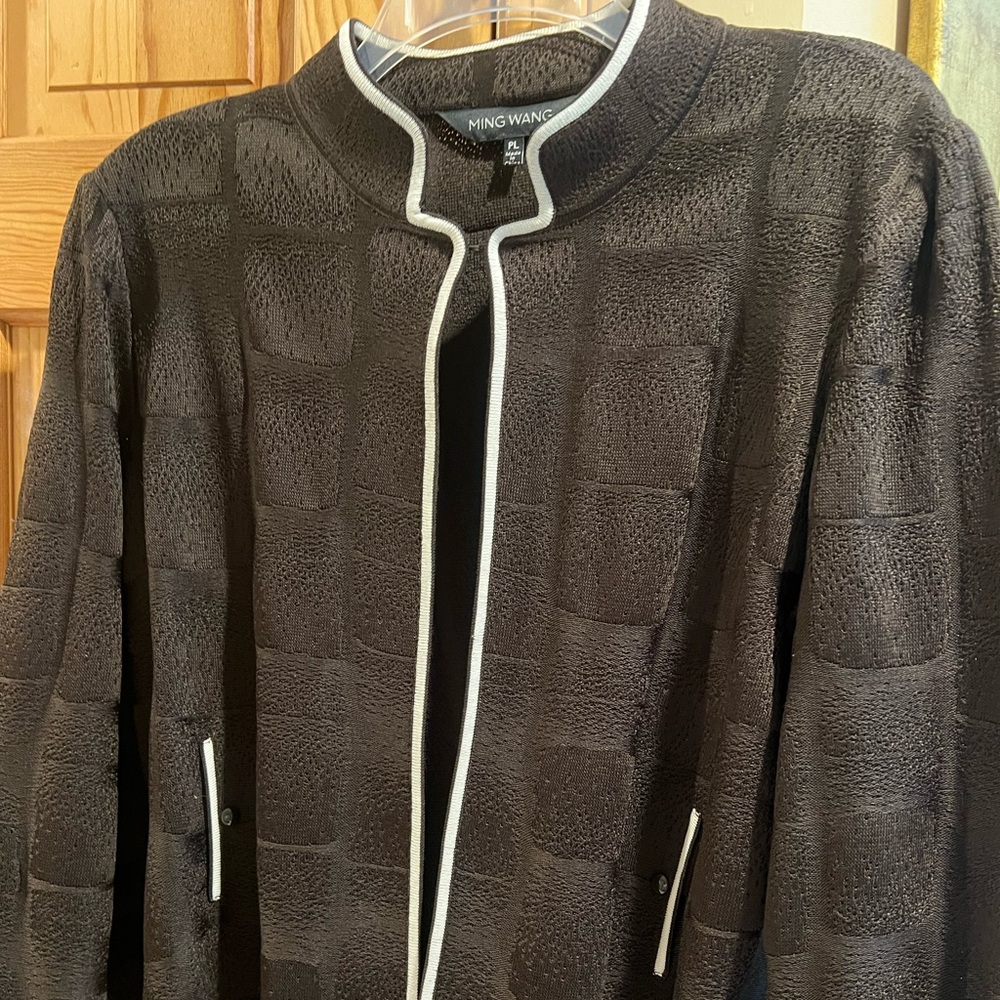 MING WANG CARDIGAN 
~ Chocolate Brown with White Trim ~ Size: PL